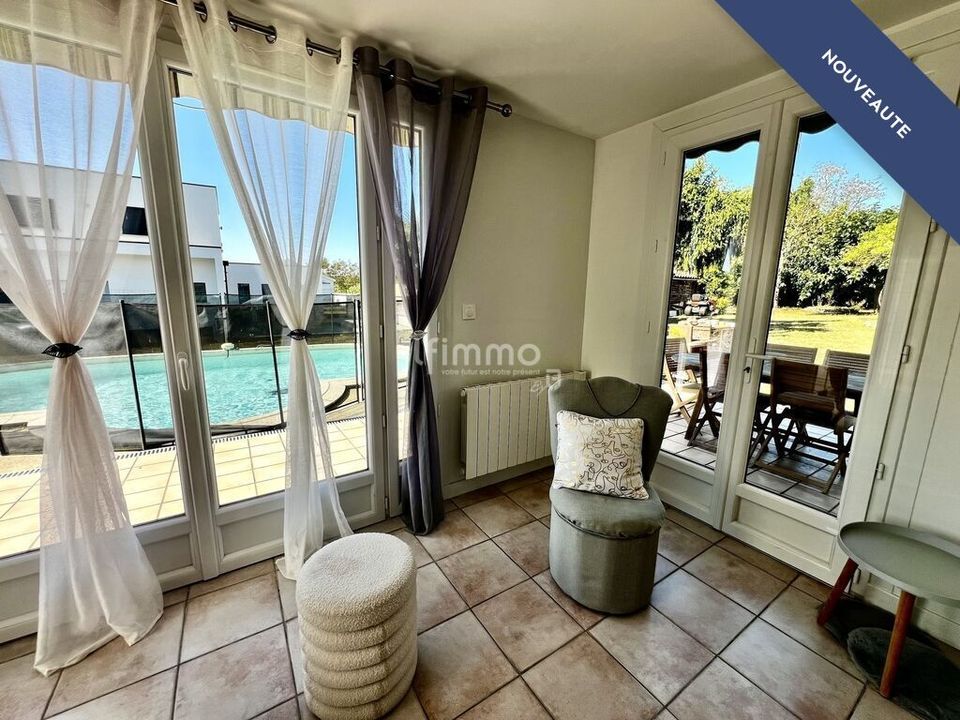 Villa i Artigues-pres-Bordeaux, Gironde - foto 1