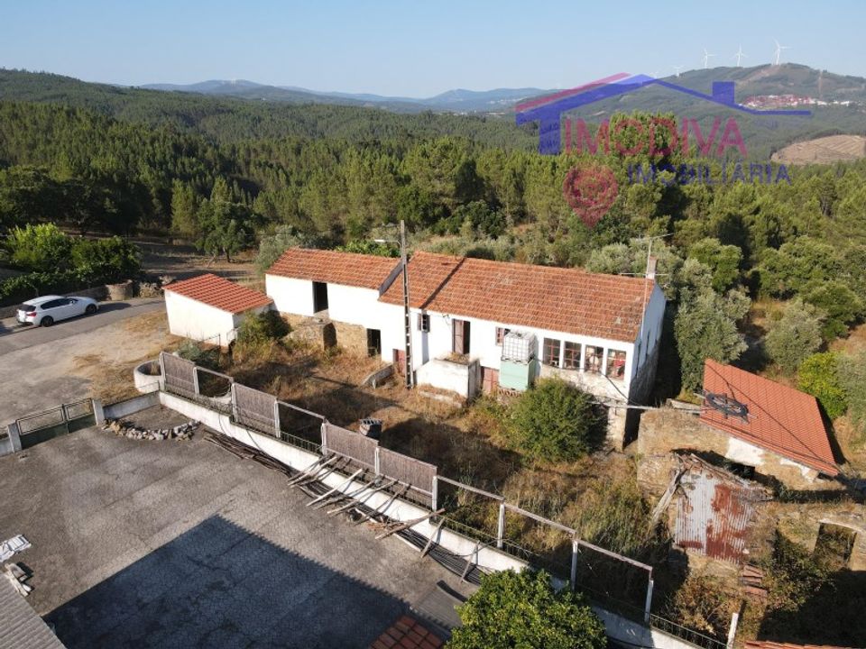 Villa a Serta, Castelo Branco - foto 1