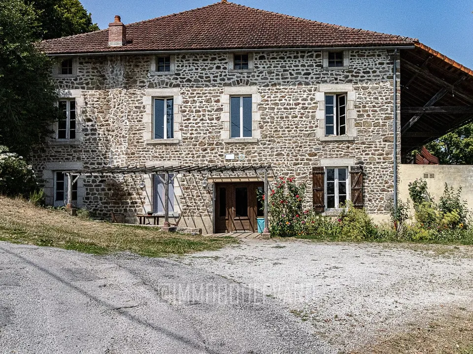 Villa i Auzances, Creuse - foto 1