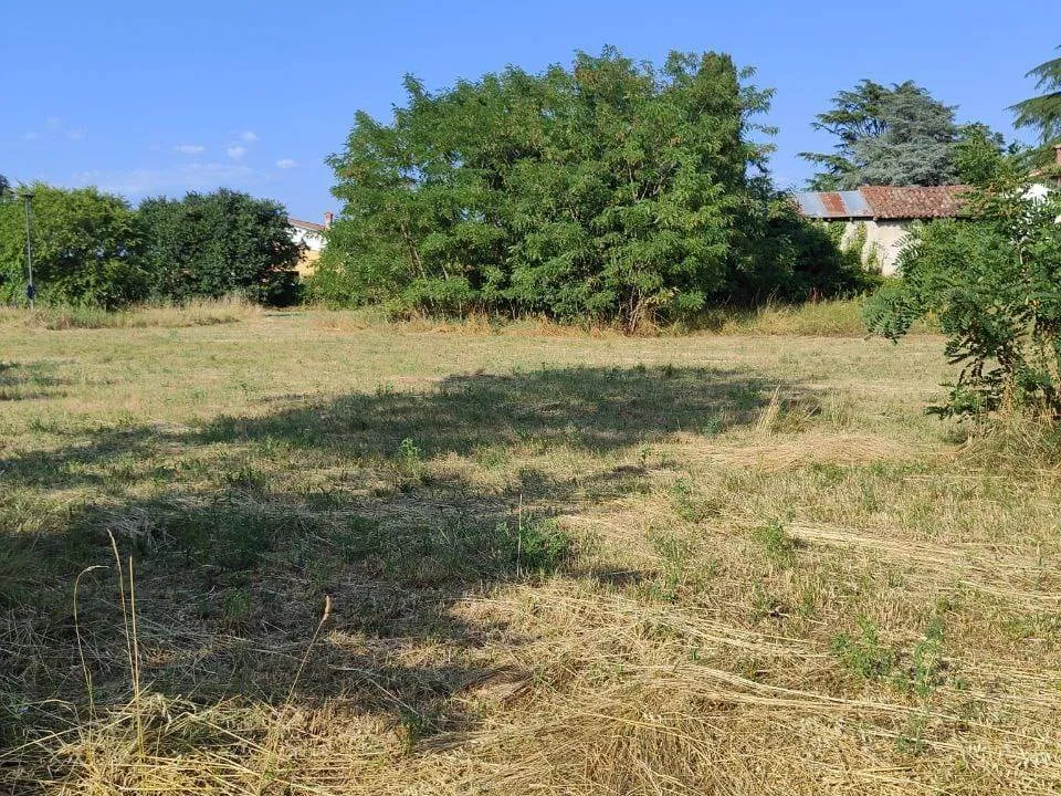 Tomt i Gradisca d'Isonzo, Gorizia - bilde 1