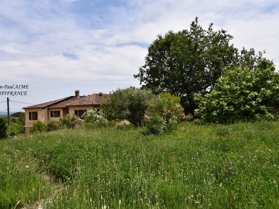 Villa i Saint-Julien-de-Peyrolas, Gard - foto 2