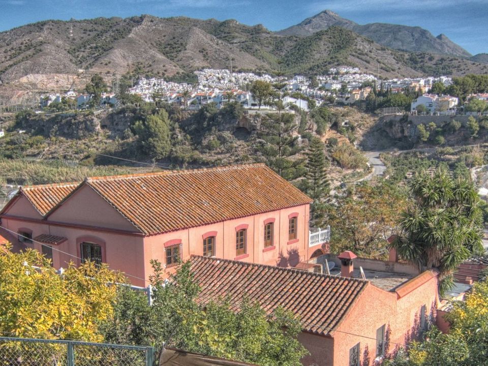 Villa i Nerja, Malaga - foto 1