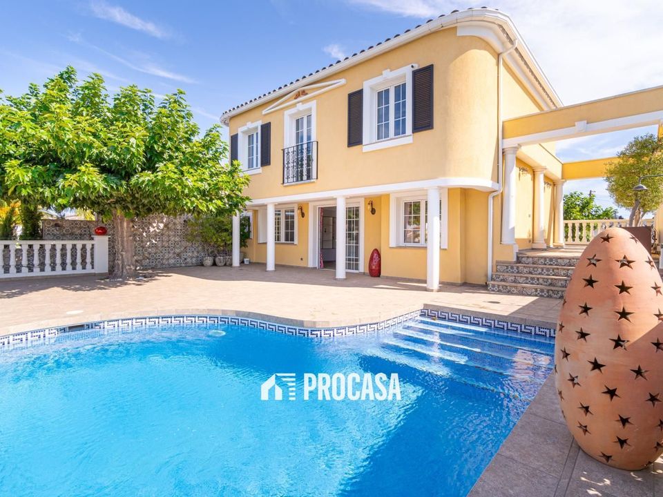 Villa a Empuriabrava, Gerona - foto 1