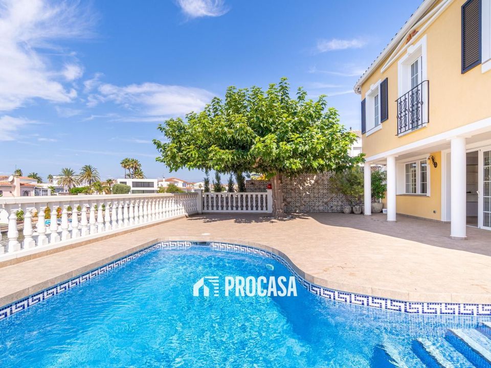Villa a Empuriabrava, Gerona - foto 2