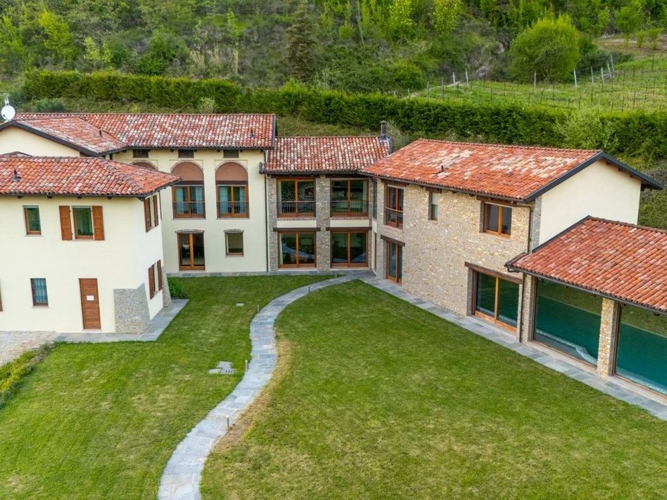 Landejendom i Serravalle Langhe, Cuneo - foto 2