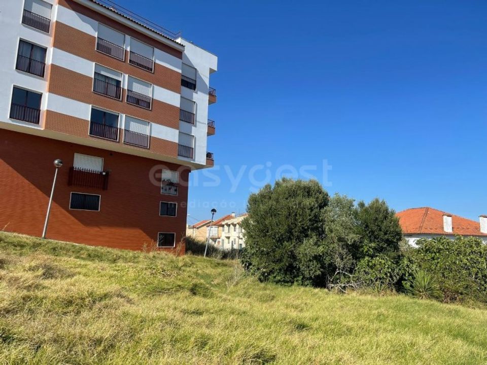 Helårsgrund i Amadora, Lisbon - foto 2
