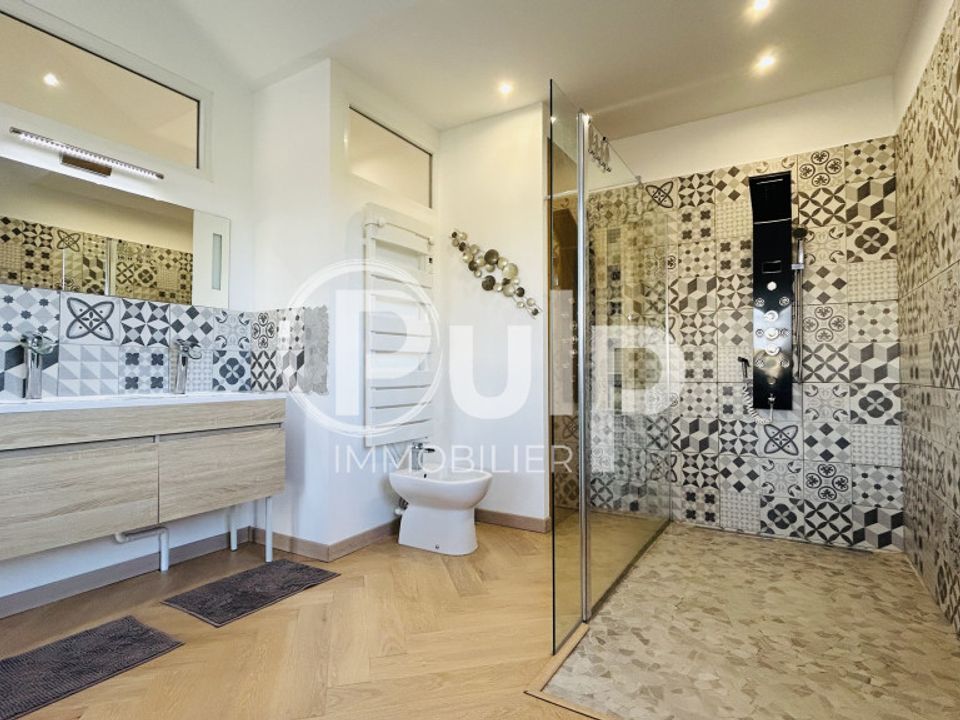 Bungalow i Hénin-Beaumont, Pas-de-Calais - foto 4