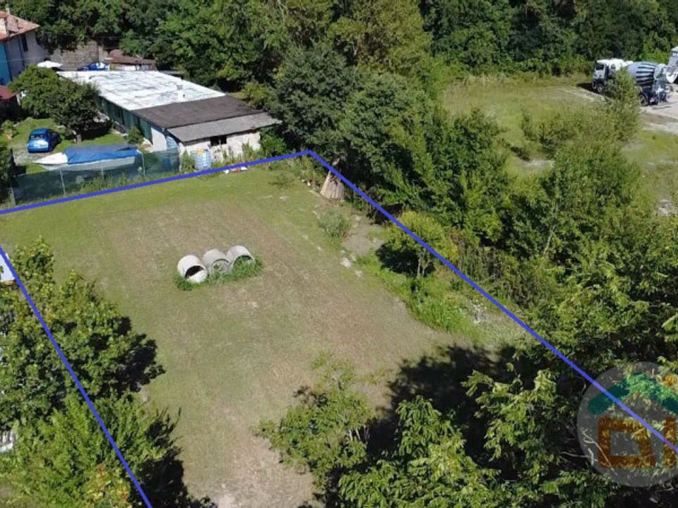 Helårsgrund i Gradisca d'Isonzo, Gorizia - foto 1