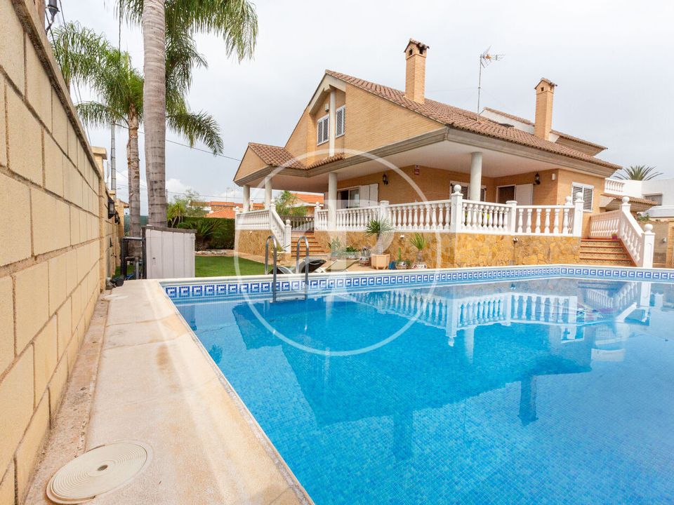 Villa i Playa De Almarda, Valencia - foto 1