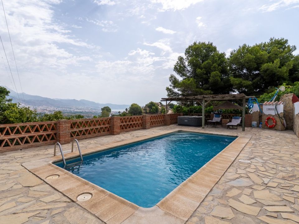 Villa i Nerja, Malaga - foto 3