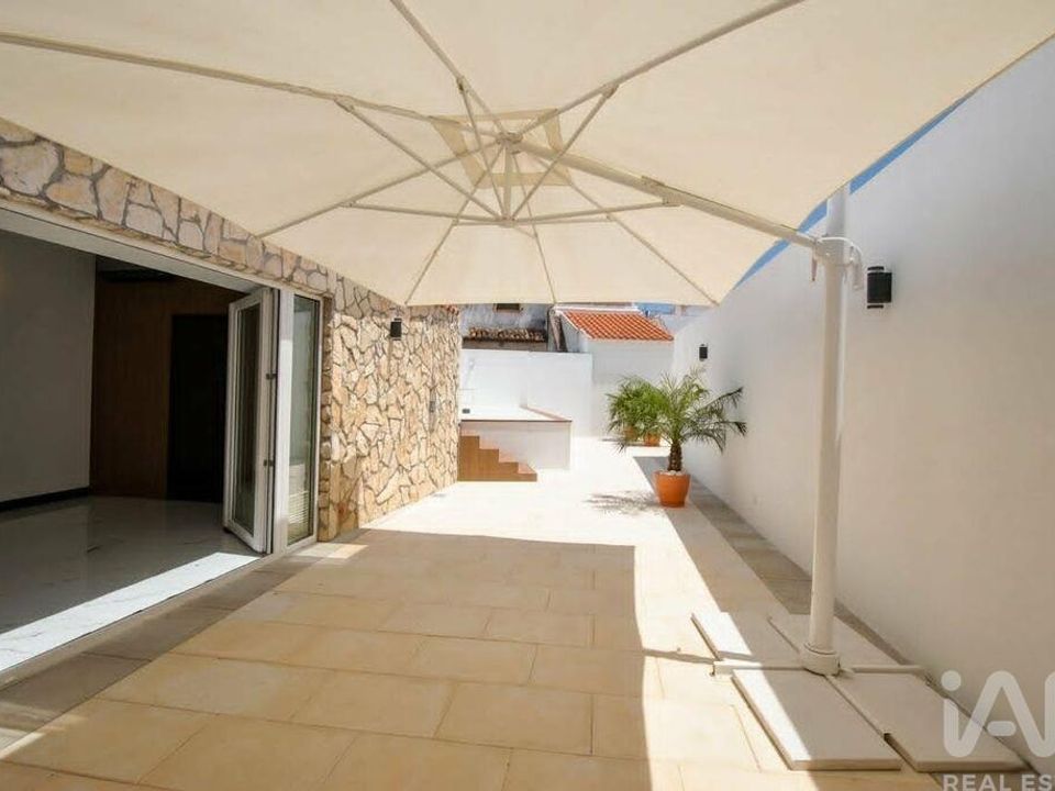 Casa adossada a Silves, Faro - foto 1