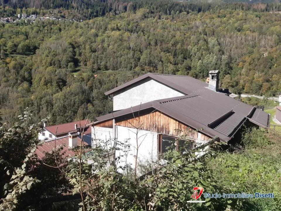 Villa i Saviore dell'Adamello, Brescia - foto 1