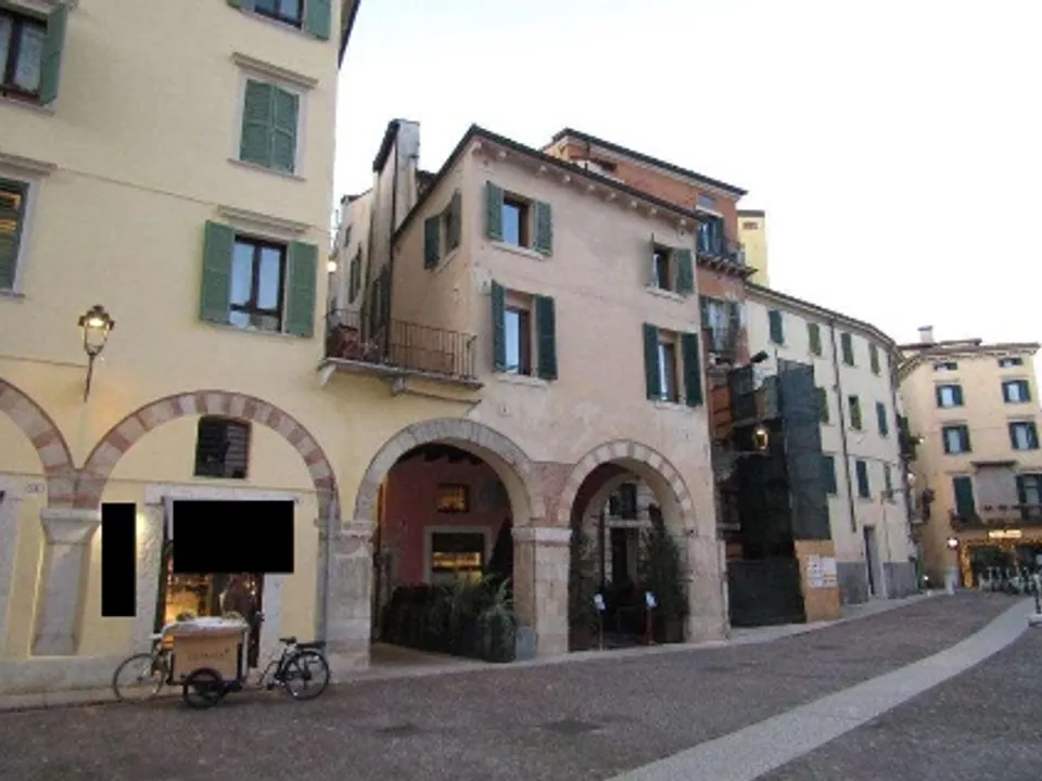 Erhvervsejendom i Verona, Verona - foto 1