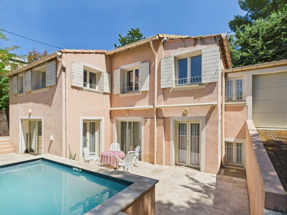 Villa i Aix-en-Provence, Bouches-du-Rhone - foto 1