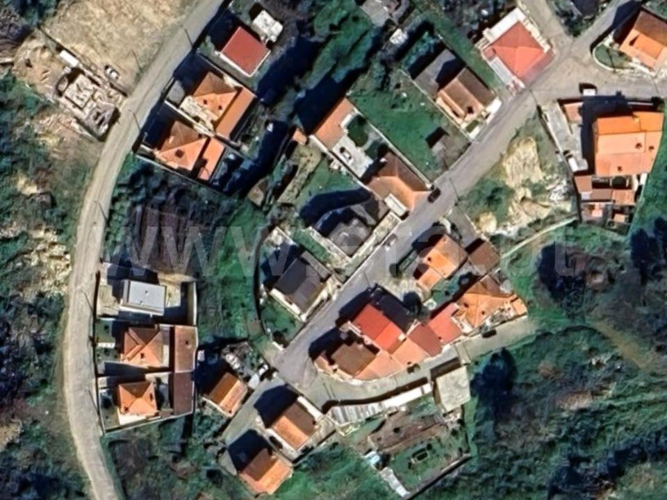 Helårsgrund i Paredes, Porto - foto 2