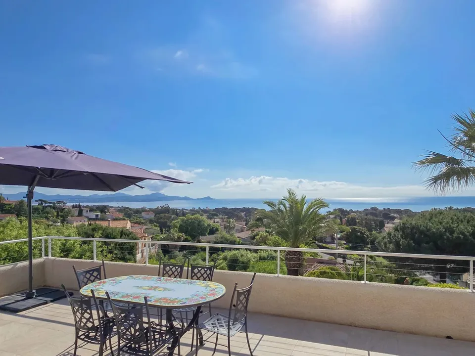 Villa i Saint-Aygulf, Var - foto 1
