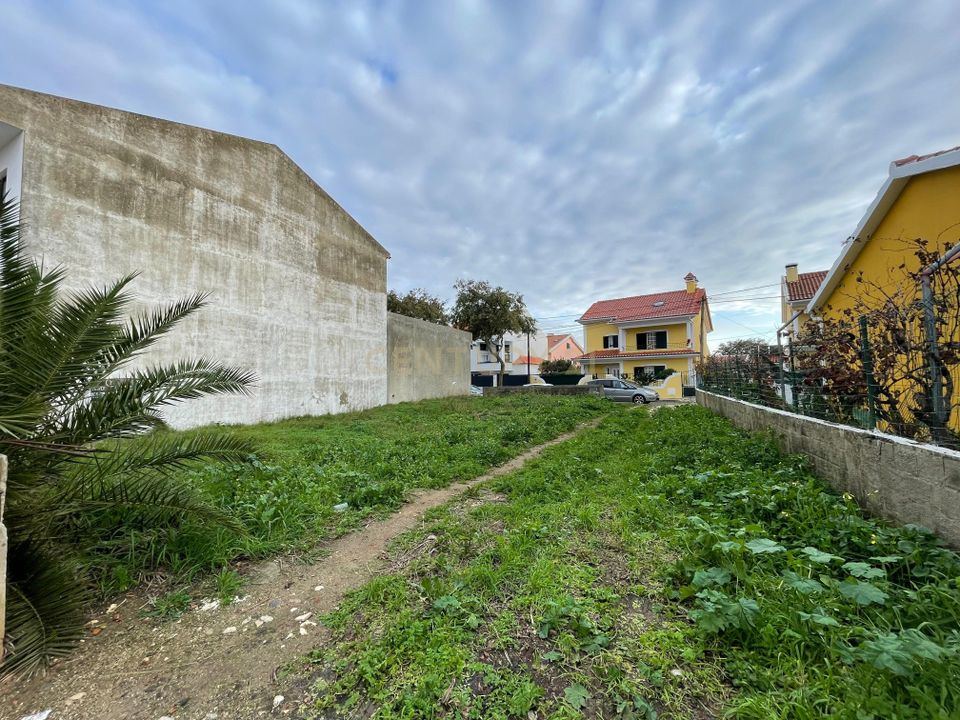 Helårsgrund i Sao Domingos de Rana, Lisbon - foto 1