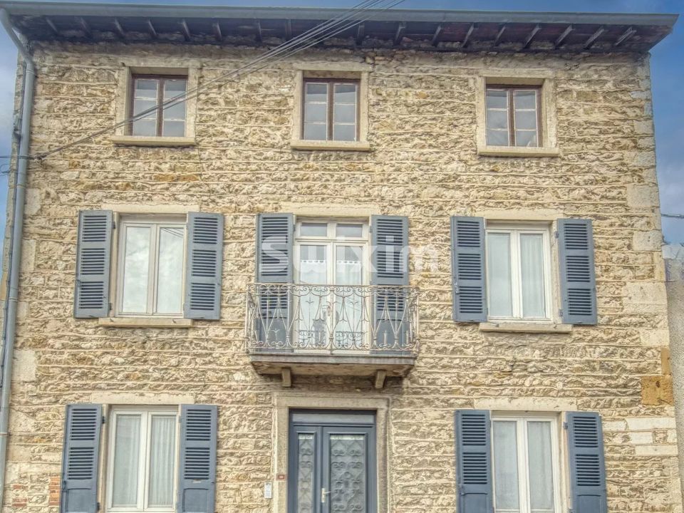 Villa i Ambérieu-en-Bugey, Ain - foto 1
