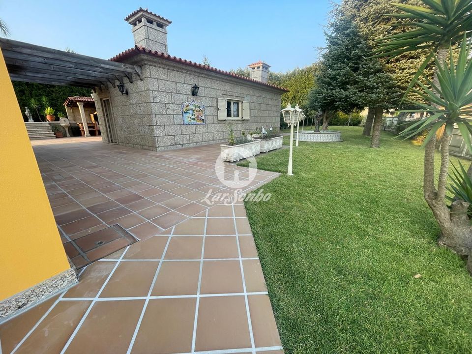 Villa i Vila Nova de Famalicao, Braga - foto 2