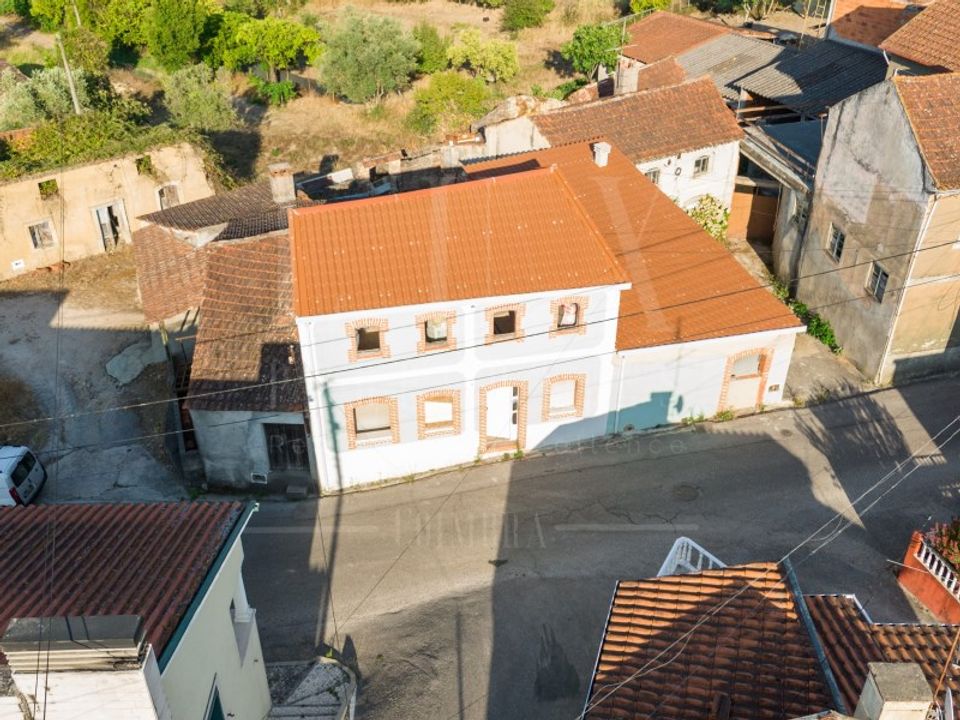 Villa i Pampilhosa, Aveiro - bilde 1