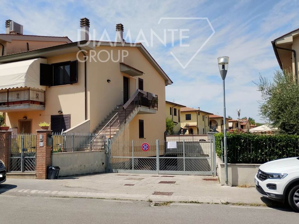 Garage i Castiglione del Lago, Perugia - foto 2