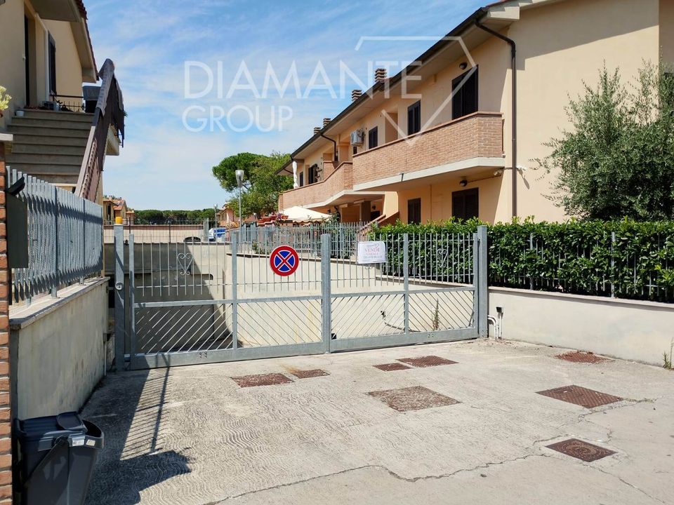 Garage i Castiglione del Lago, Perugia - foto 3