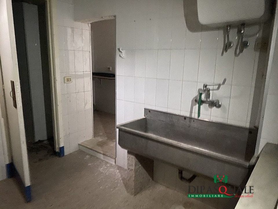 Erhvervsejendom i Ragusa, Ragusa - foto 4