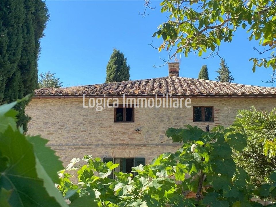 Farm hus i Perugia, Perugia - foto 1