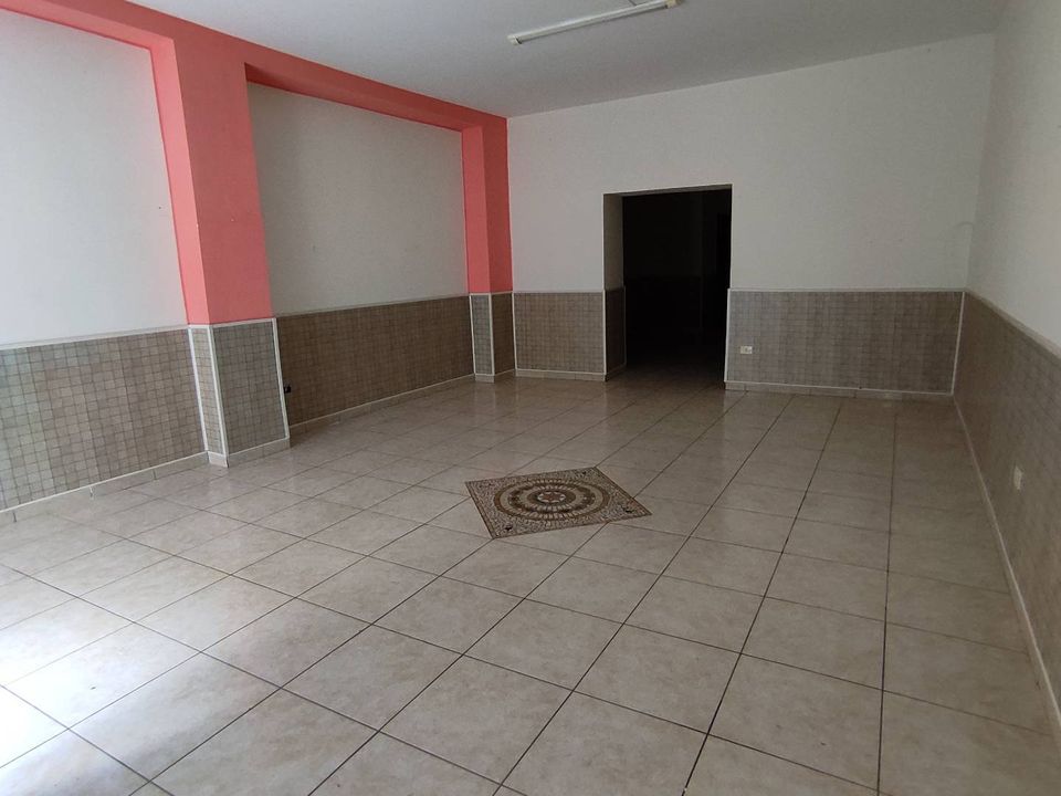 Erhvervsejendom i San Nicandro Garganico, Foggia - foto 3
