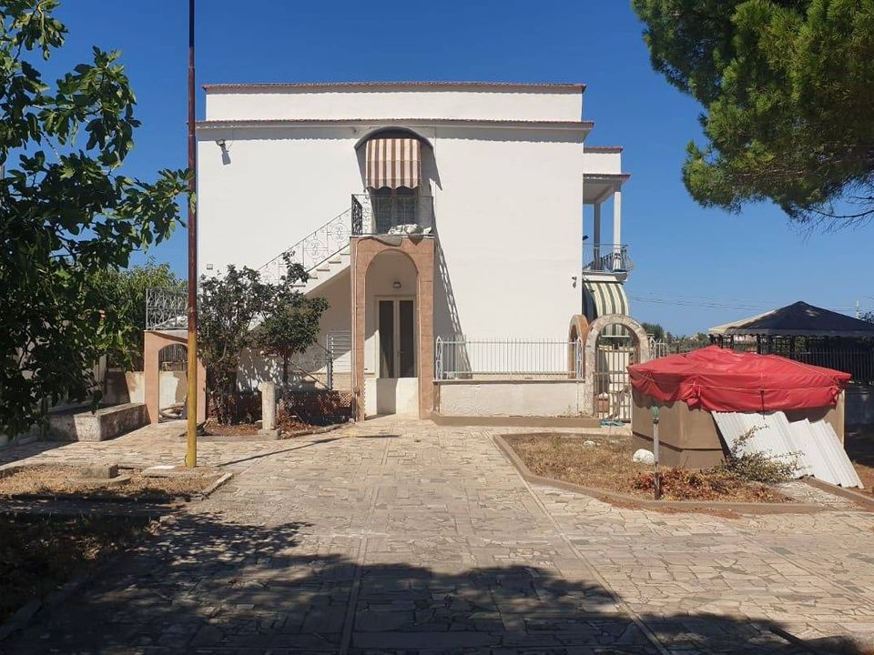 Villa i San Nicandro Garganico, Foggia - foto 1