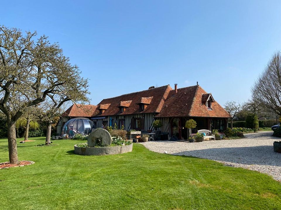 Villa i Saint-Pierre-en-Auge, Calvados - foto 1