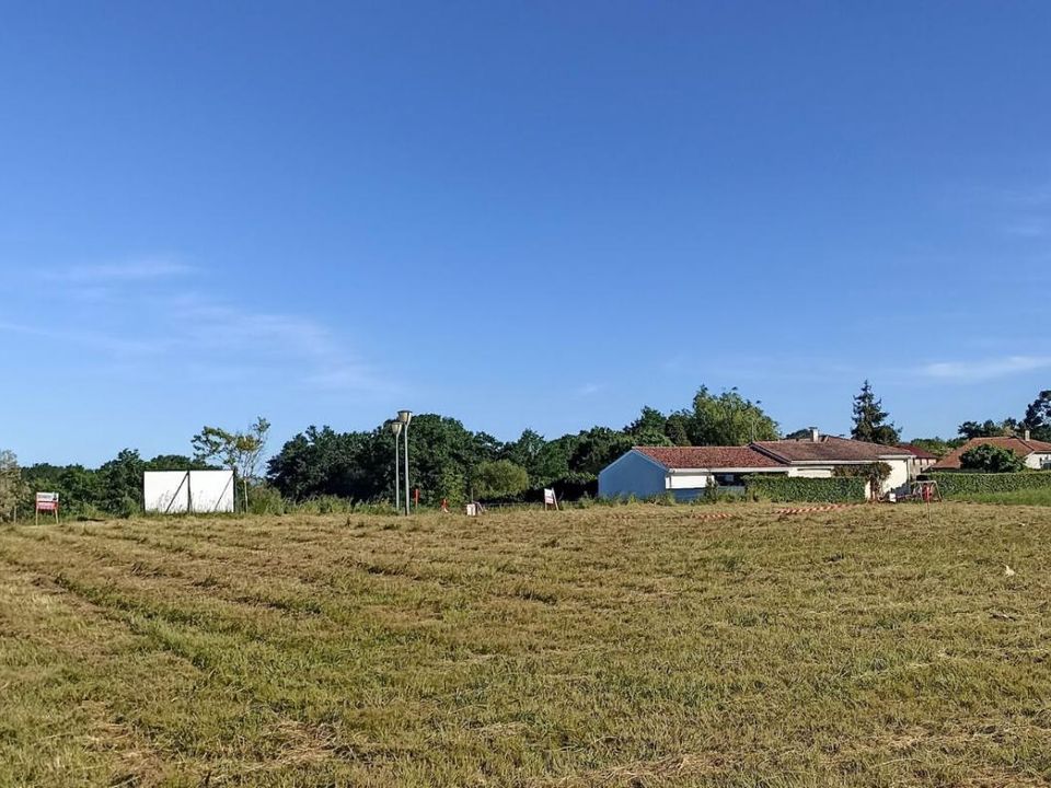 Helårsgrund i Poyanne, Landes - foto 1