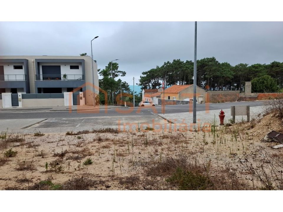 Helårsgrund i Nazare, Leiria - foto 3