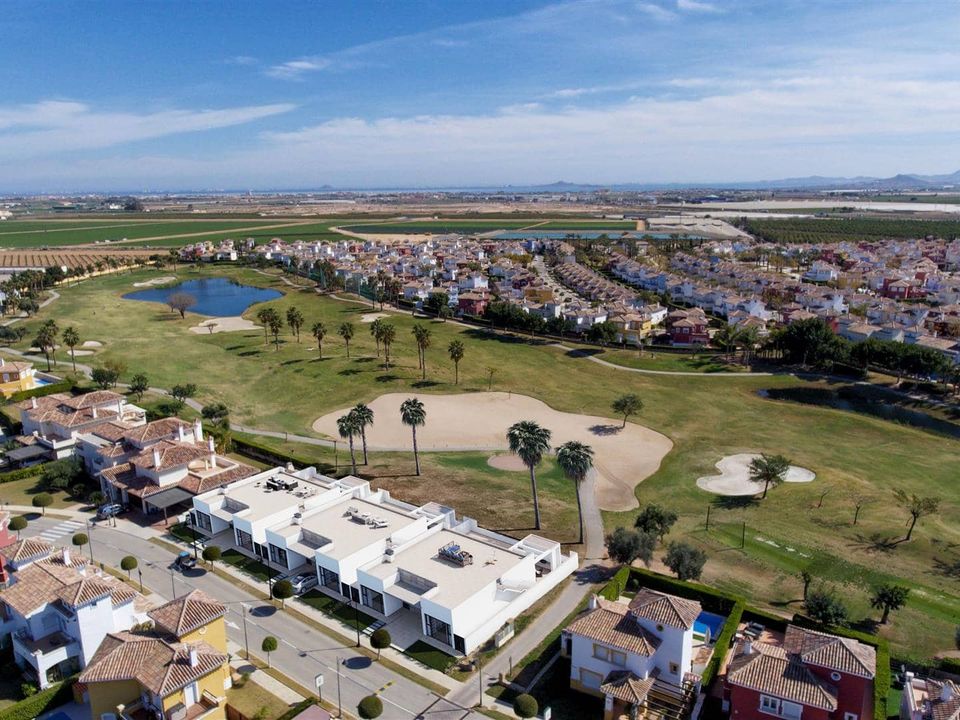 Lejlighed i Mar Menor Golf Resort, Murcia - foto 1