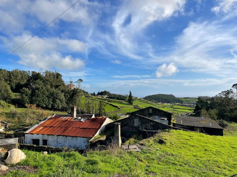 Byhus i Angra do Heroismo, Terceira - foto 1