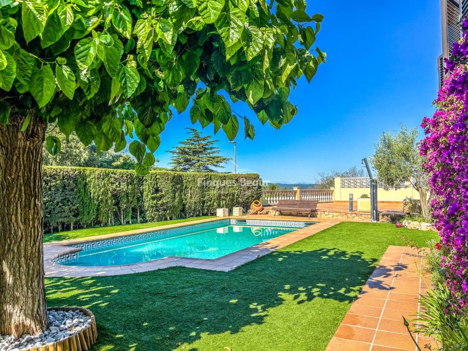 Villa i Begur, Gerona - foto 1