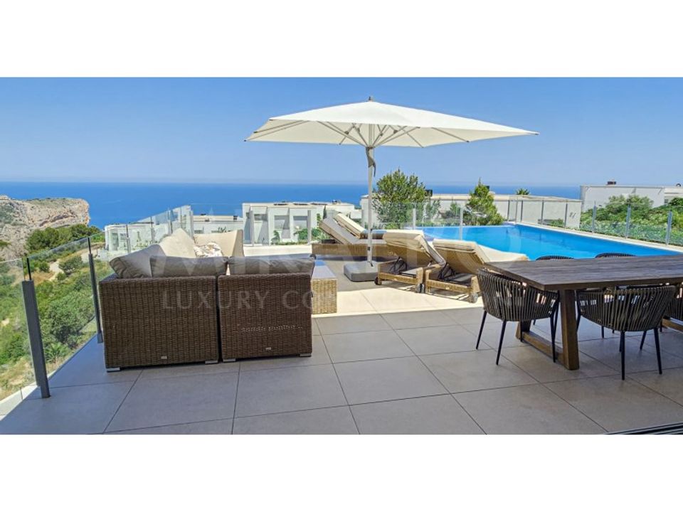 Villa i Cumbre Del Sol, Alicante - foto 1