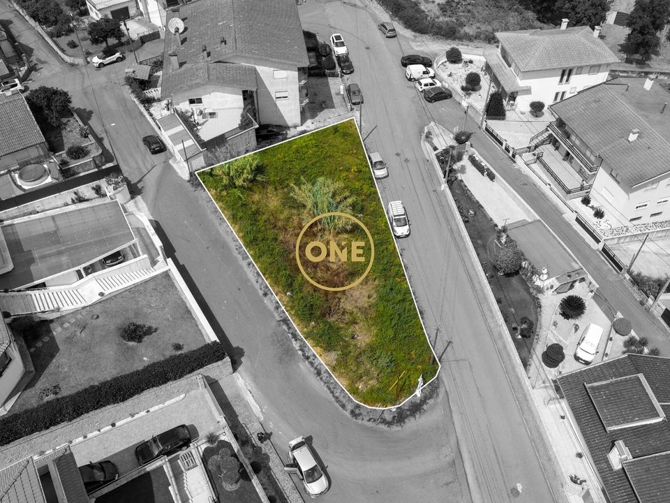 Helårsgrund i Oliveira de Azemeis, Aveiro - foto 1