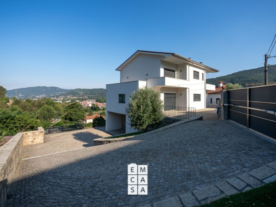 Villa i Arouca, Aveiro - bilde 1