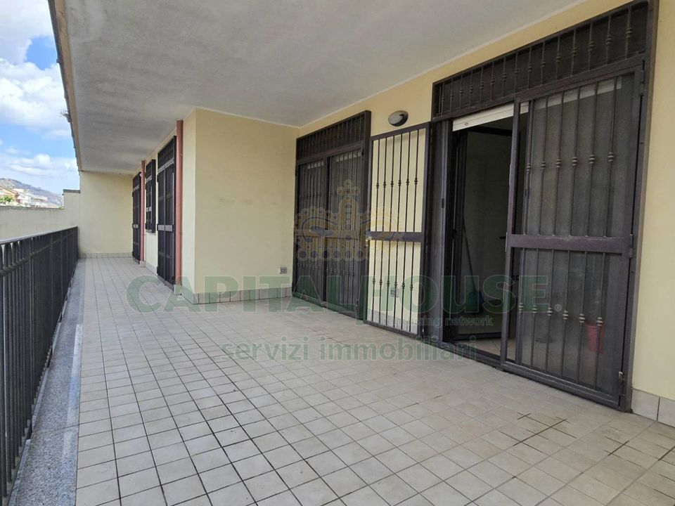 Appartement - San Nicola la Strada, Caserta - photo 1
