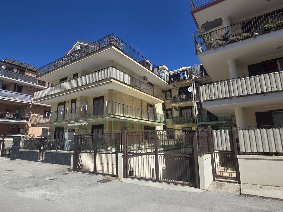 Appartement - San Nicola la Strada, Caserta - photo 3