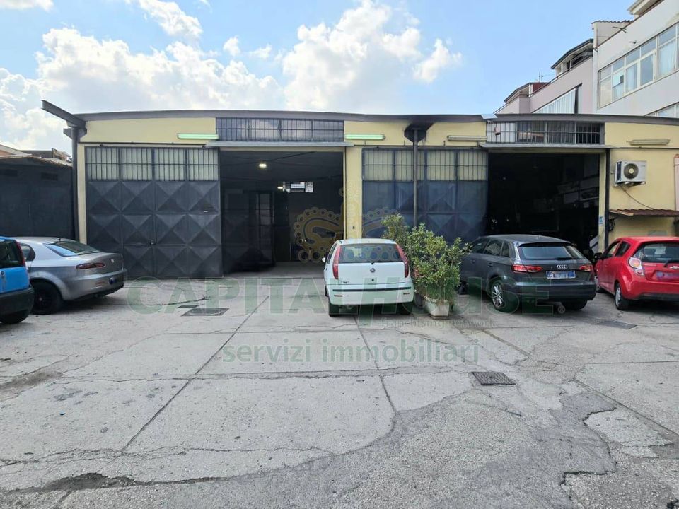 Local commercial - Casapulla, Caserta - photo 1