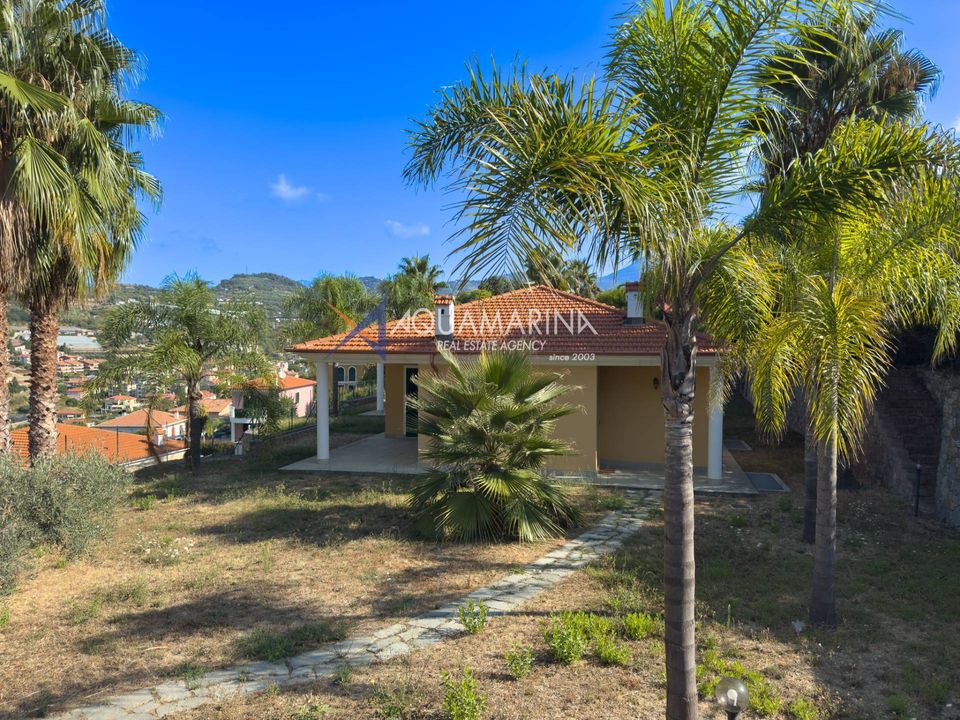 Villa i Bordighera, Imperia - foto 1