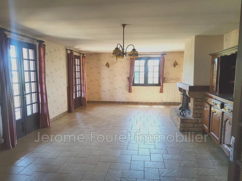 Landsbyhus i Saint-Yrieix-le-Déjalat, Correze - foto 5