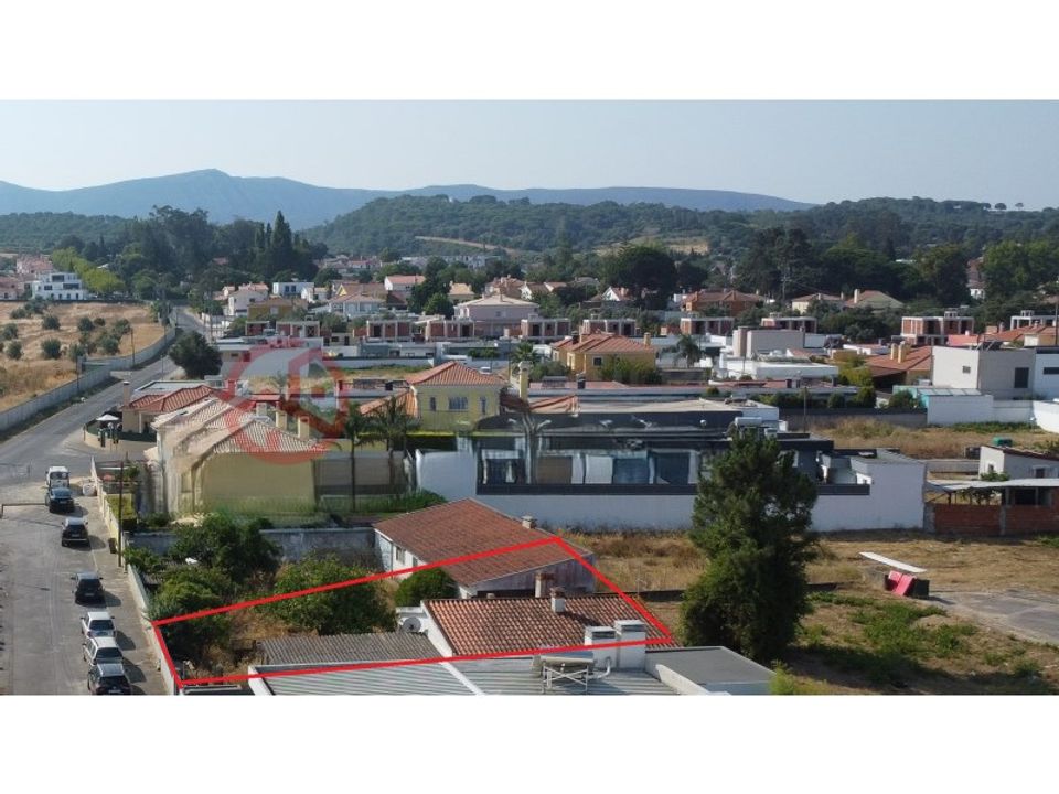 Helårsgrund i Brejos de Azeitao, Setubal - foto 1