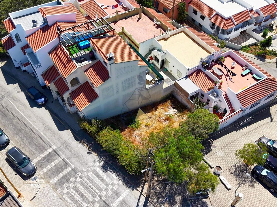 Helårsgrund i Estombar, Faro - foto 3