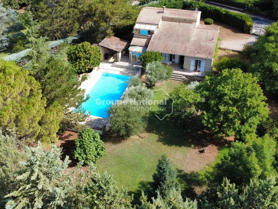 Villa i Pernes-les-Fontaines, Vaucluse - bilde 1