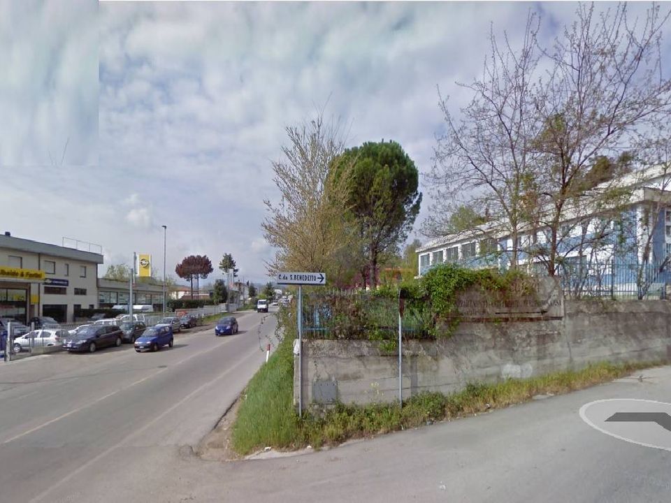 Erhvervsejendom i Teramo, Teramo - foto 2