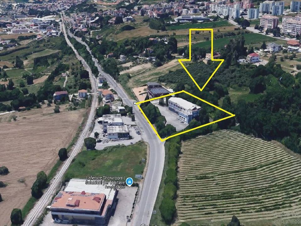 Erhvervsejendom i Teramo, Teramo - foto 5