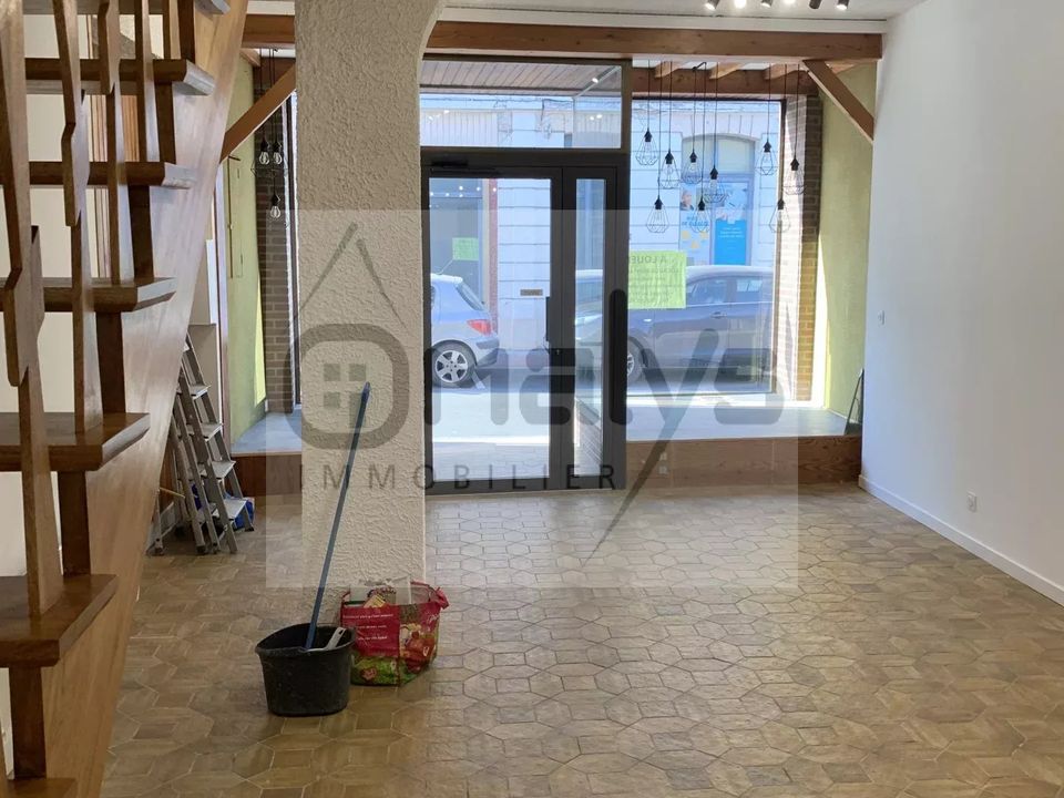 L'establiment comercial a Lumbres, Pas-de-Calais - foto 4